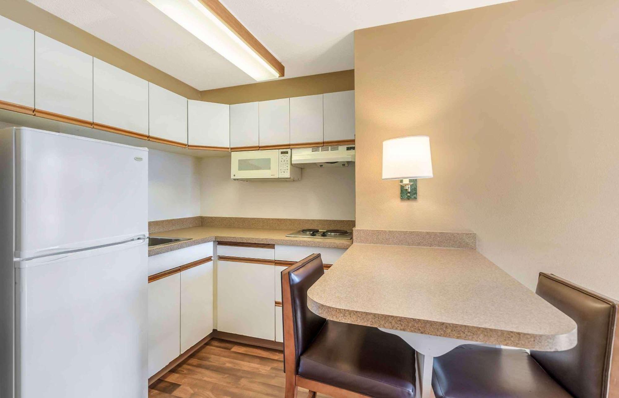 Extended America Select - Chicago - - East Hotel