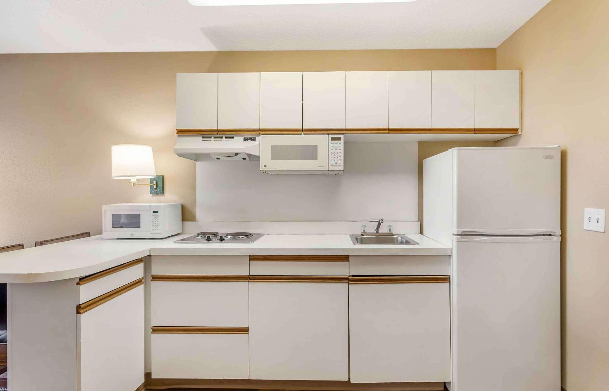 Extended America Select - Chicago - - East Hotel Naperville